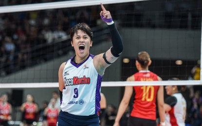 <p><strong>ALL OUT.</strong> Choco Mucho setter Mars Alba reacts during their game against PLDT in the Premier Volleyball League All-Filipino Conference quarterfinal series on Thursday (March 21, 2025). She helped lead the Flying Titans to the semifinal round.<em> (PVL photo)</em></p>