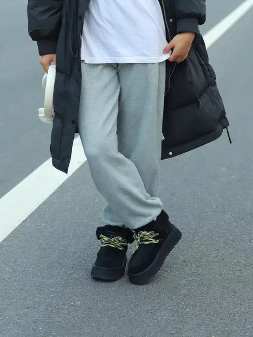 冬天保暖运动鞋怎么搭配衣服图片