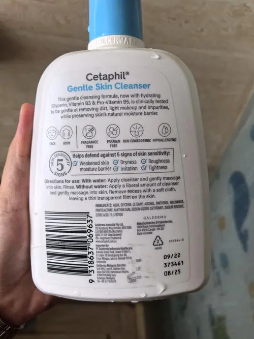 丝塔芙洗面奶怎么看真假