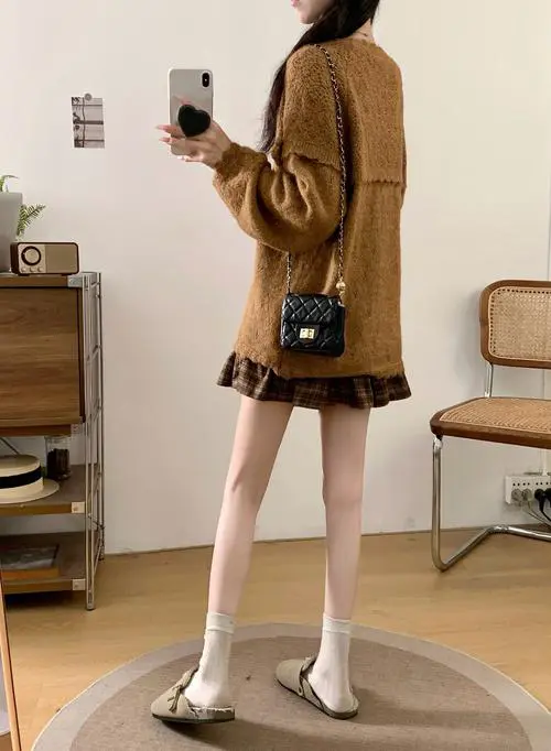 套头大毛衣怎么搭配图片