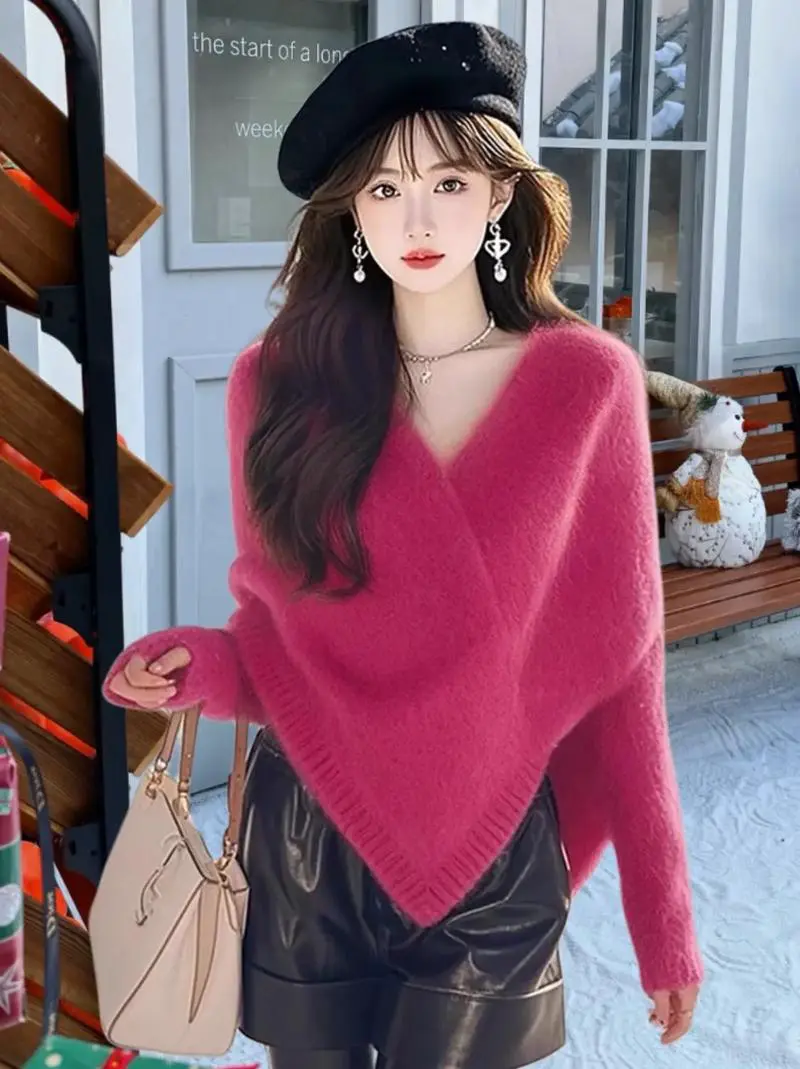 女士斗篷披肩外套怎么搭配