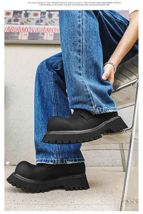 蓝色皮鞋怎么搭配