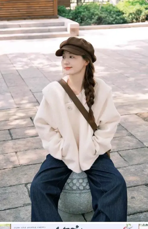 白色羊羔毛怎么搭配图片