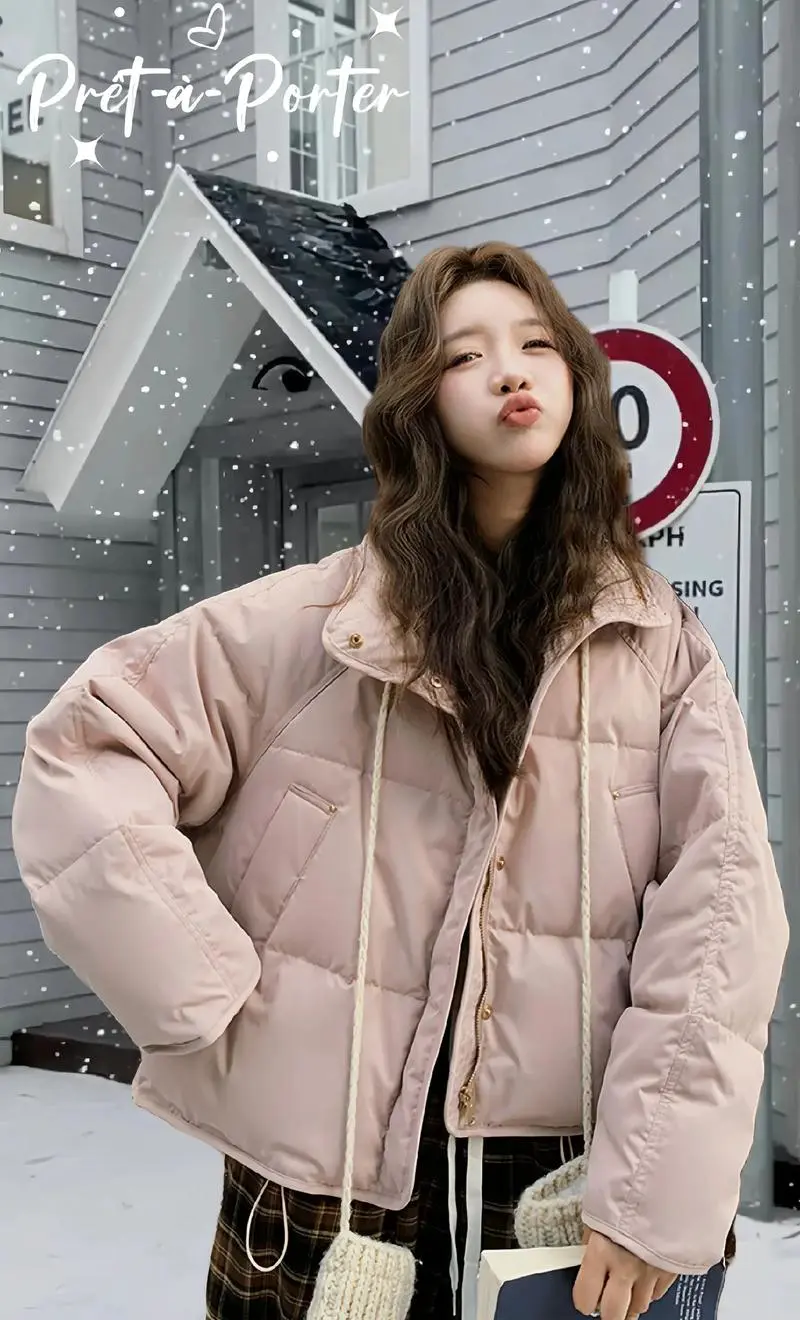 粉短羽绒服怎么搭配衣服好看图片