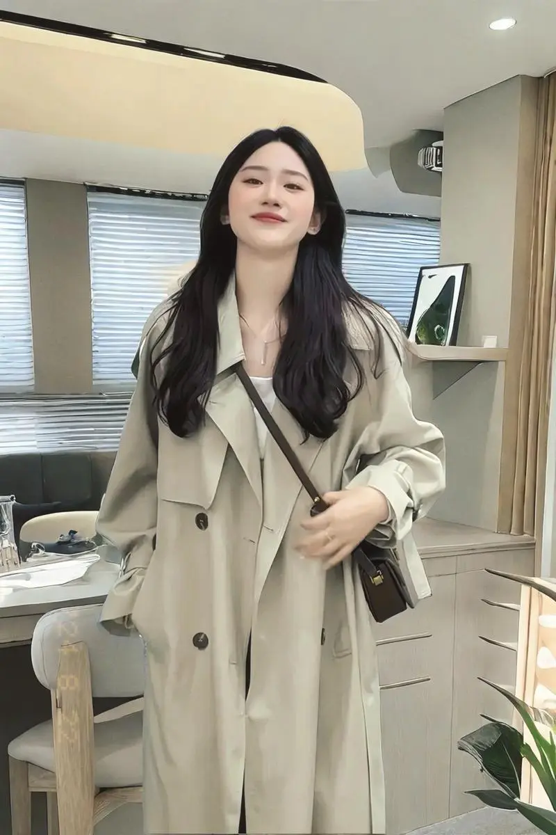 卡其色衣服怎么搭配什么围巾