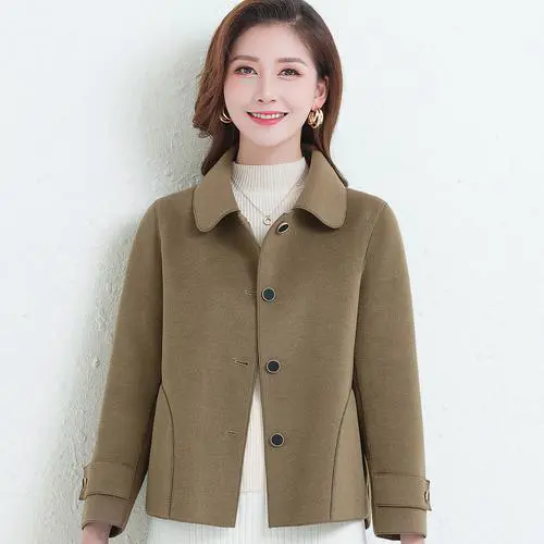 女短羊毛上衣外套怎么搭配图片