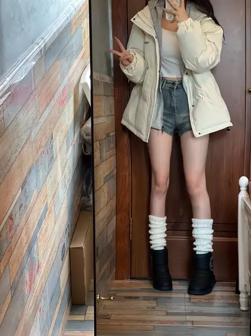 堆袜靴子怎么搭配裤子