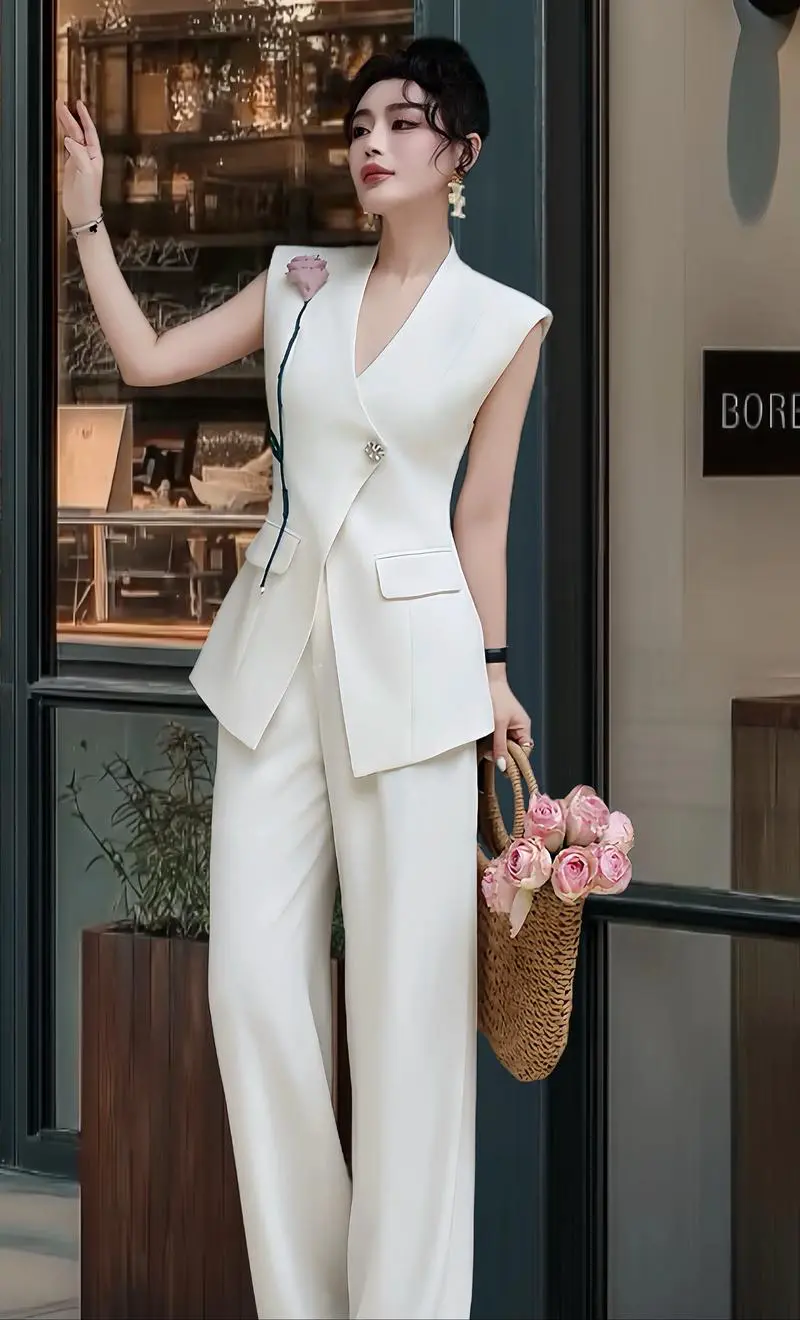 无袖小西装怎么搭配