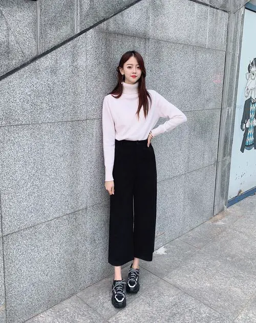 冬天穿宽腿裤怎么搭配衣服好看吗