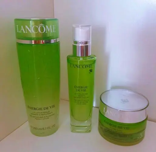 兰蔻水光绿面膜怎么样