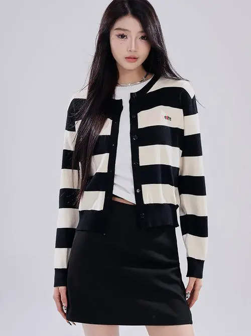 黑白外套怎么搭配