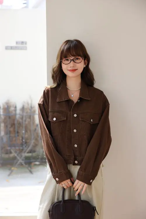 女的休闲夹克外套怎么搭配图片