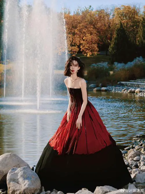 短发长裙怎么搭配图片