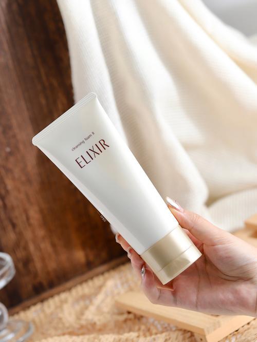 彼丽的洗面奶怎么样