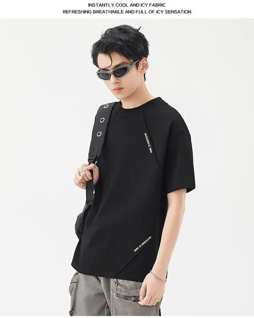 男士黑色T恤怎么搭配衣服