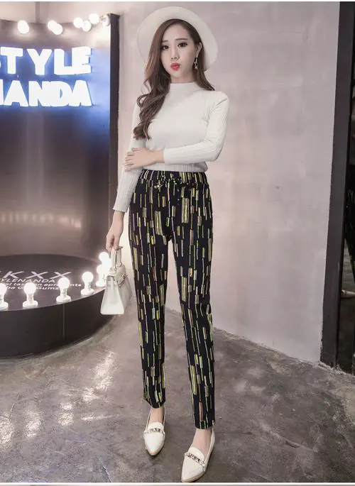 花色长裤怎么搭配