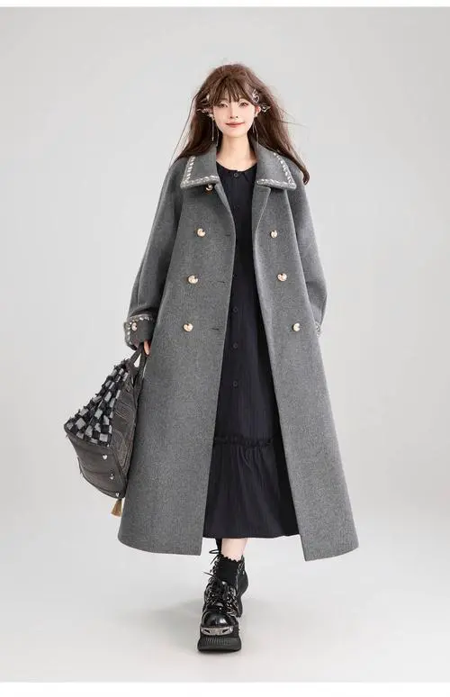 毛呢大衣配什么帽子