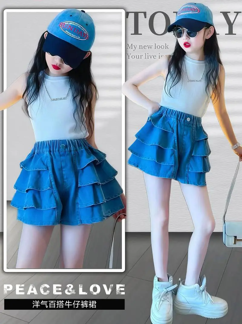 蓝色牛仔裙裤怎么搭配上衣图片