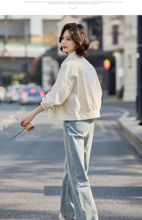 短休闲牛仔外套怎么搭配裤子和鞋子好看图片欣赏