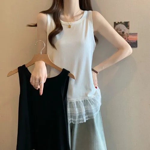 外穿蕾丝吊带连衣裙怎么搭配什么外套好看