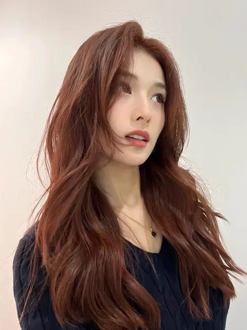 焦糖色适合什么肤色