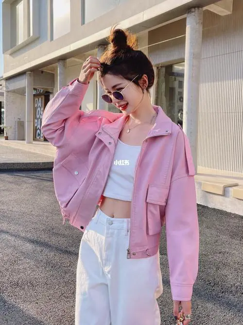 米粉色皮衣怎么搭配好看吗