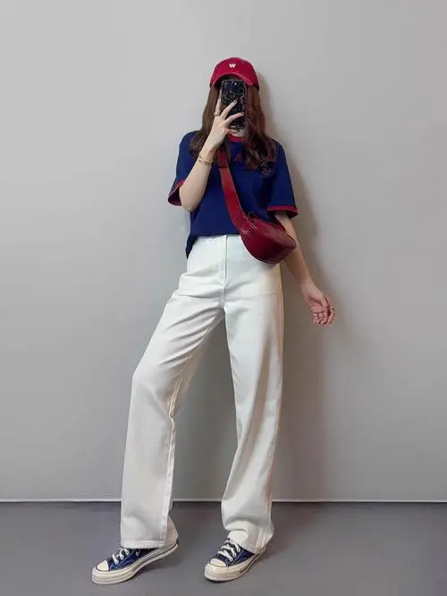 白色宽松的裤子怎么搭配衣服好看