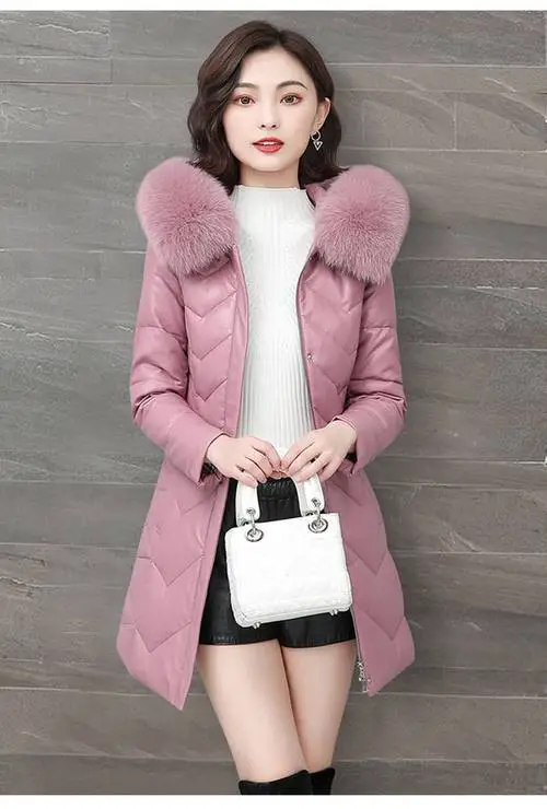 中长款皮粉色皮草怎么搭配图片