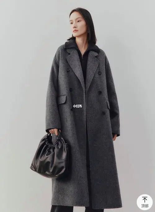 灰色直筒大衣怎么搭配图片