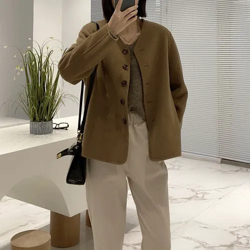 无领针织外套怎么搭配