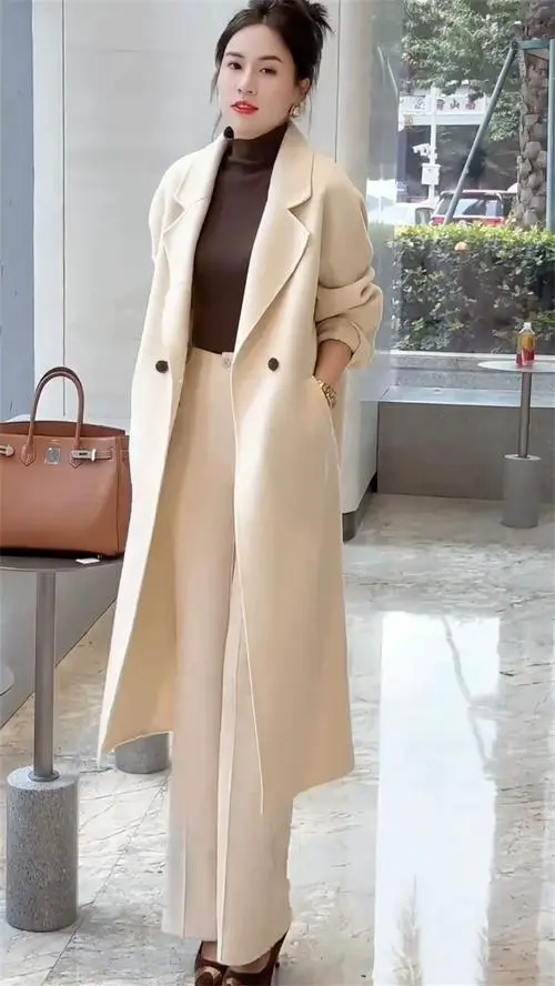 中长款毛呢风衣怎么搭配什么裤子好看吗