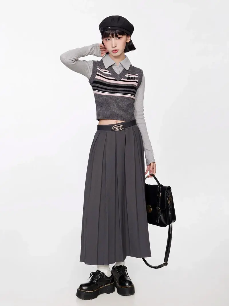 深灰色毛线怎么搭配