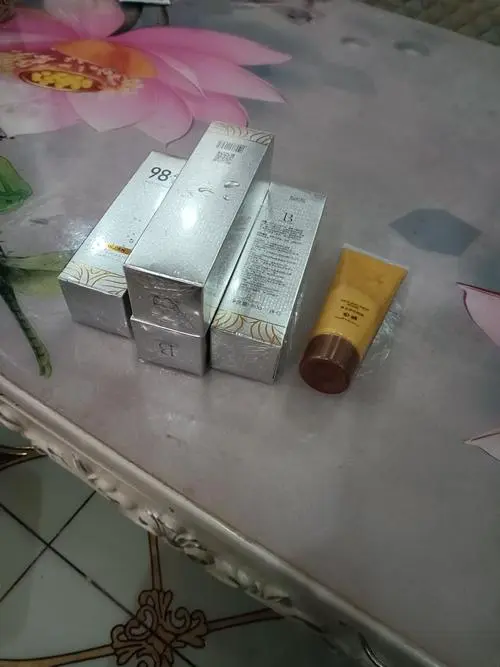 金撕拉面膜怎么样