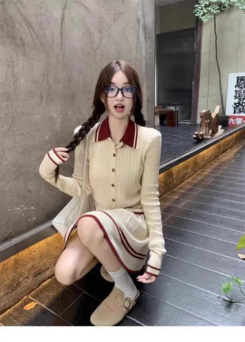 学院风毛衣裙怎么搭配图片