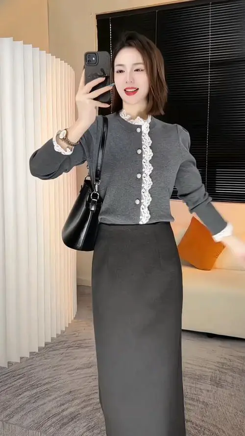 冬天穿裙子上面怎么搭配