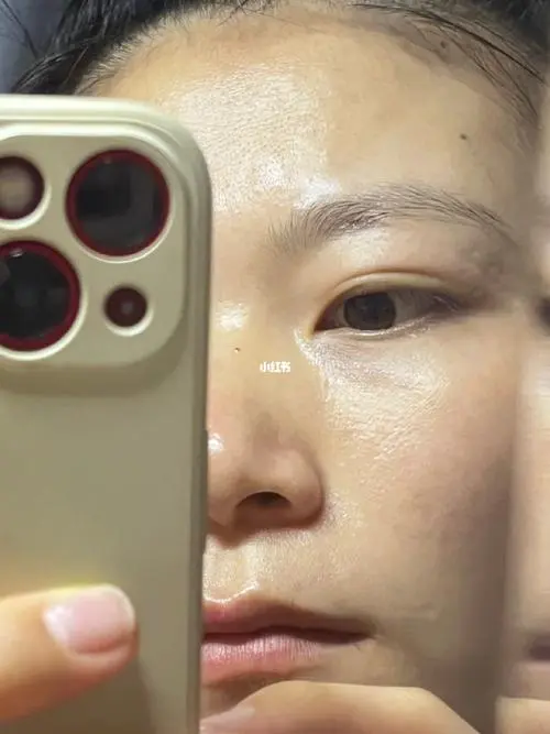 露得清a醇搭配小白瓶怎么样