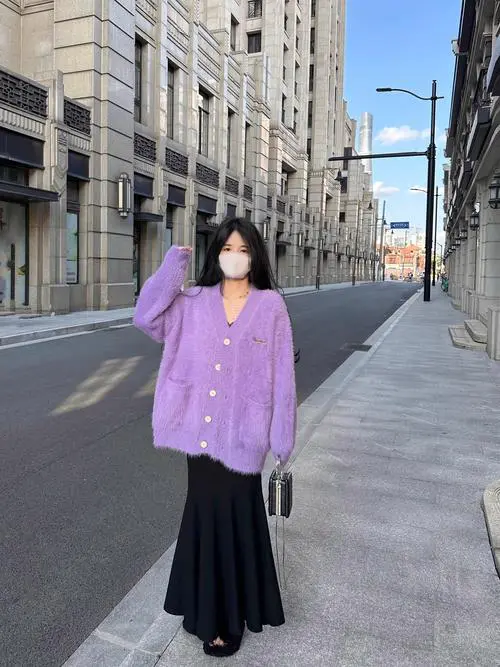 韩版紫色长款毛衣怎么搭配什么裤子好看图片欣赏