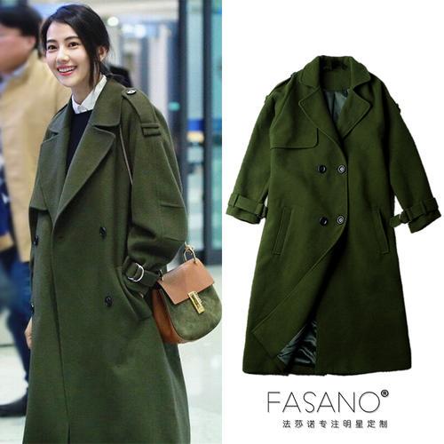 女士军绿色中长外套怎么搭配