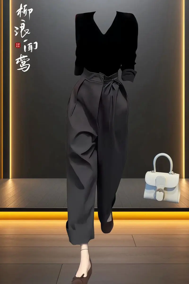 黑色休闲裤怎么搭配t恤