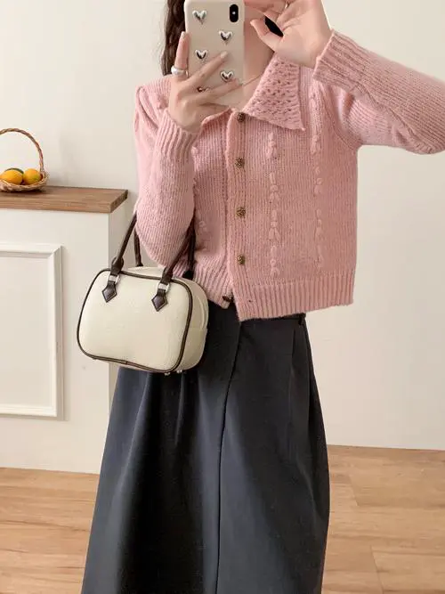 女士休闲韩版毛衣外套怎么搭配图片