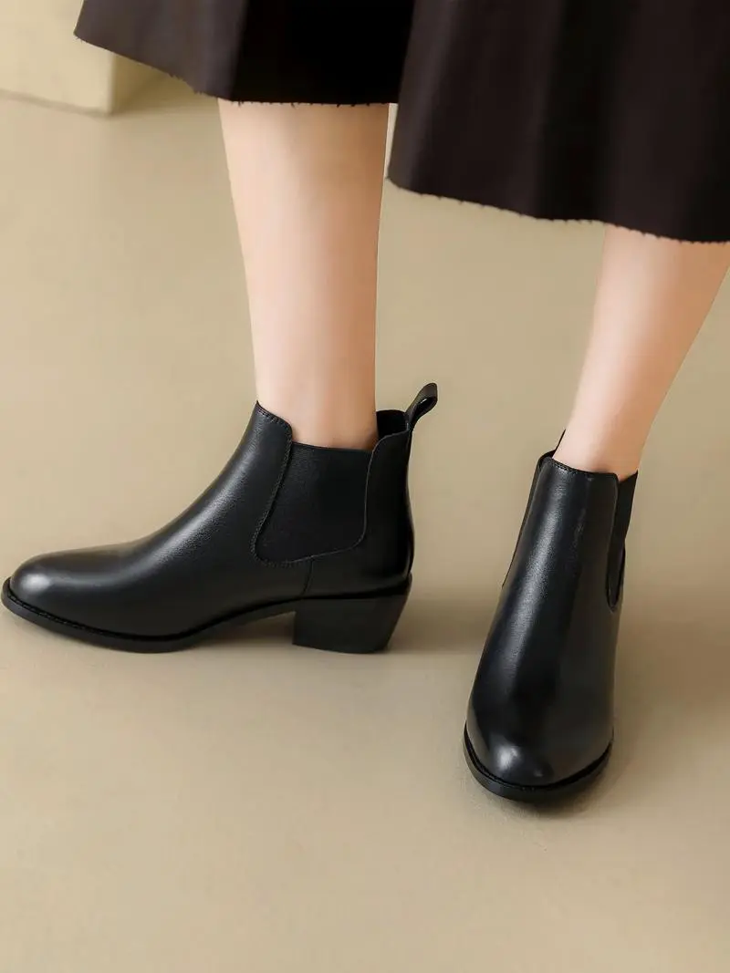 平底半靴怎么搭配图片