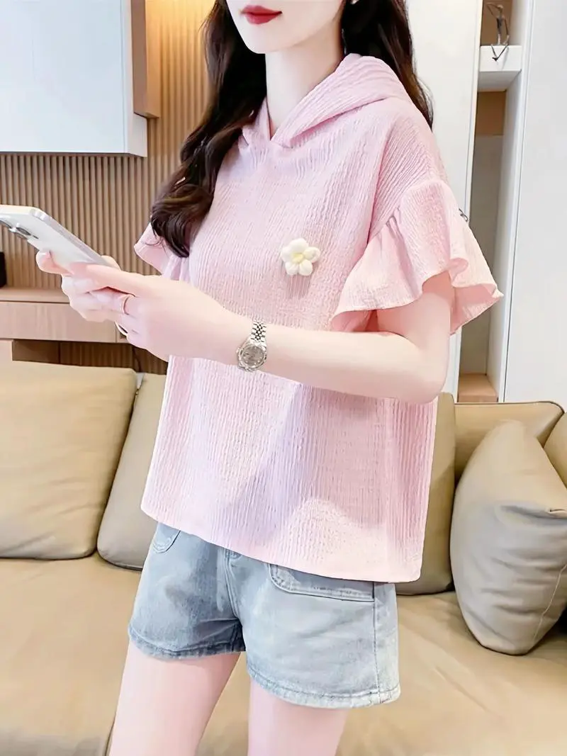 连帽t恤怎么搭配