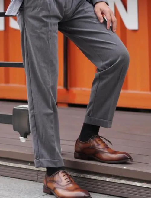 牛津鞋冬天怎么搭配