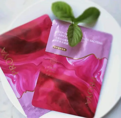 珀莱雅水光安瓶面膜效果怎么样