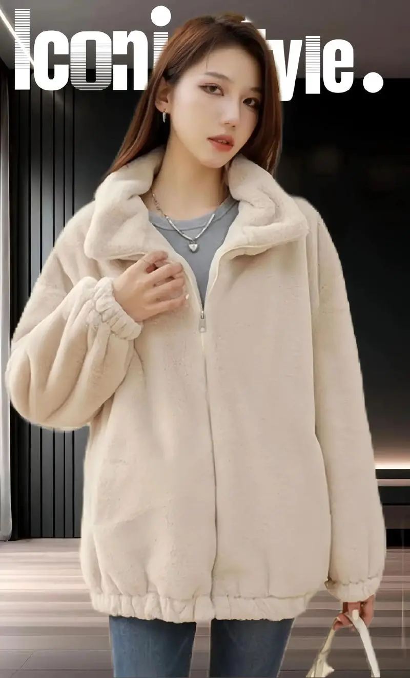 女款毛绒外套怎么搭配