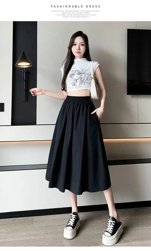 白色高腰半身裙怎么搭配