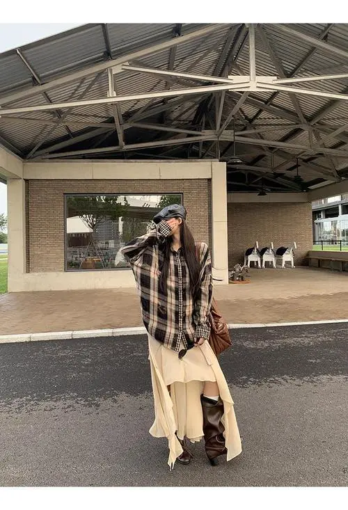 方格衬衫怎么搭配衣服