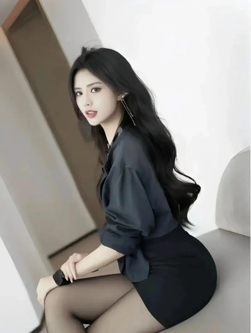 黑长丝袜怎么搭配鞋子