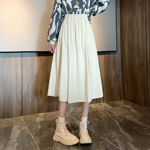 夏季裙子冬季怎么搭配图片欣赏