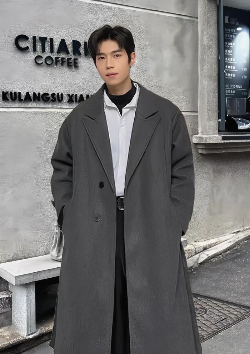 男款呢子衣怎么搭配什么裤子好看